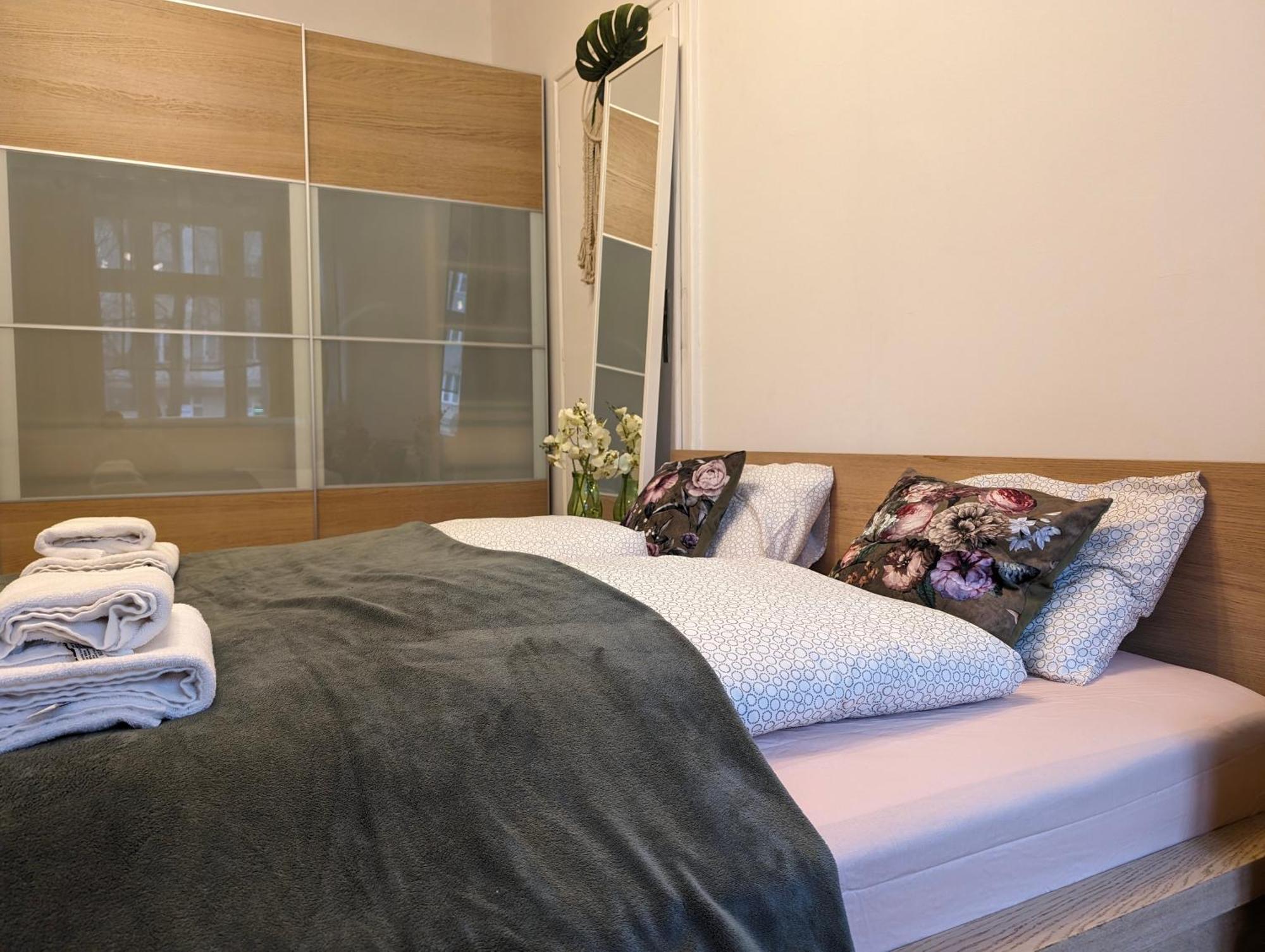 Aleja Krasinskiego 24A By Homeprime Kraków Eksteriør billede